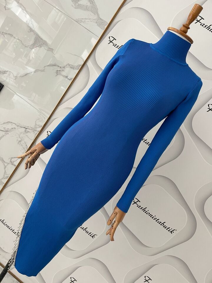 Taş detaylı triko elbise-Saks