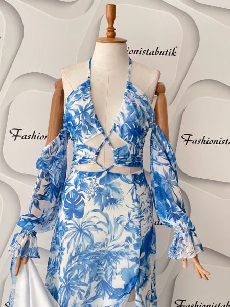 Mavi floral şifon elbise