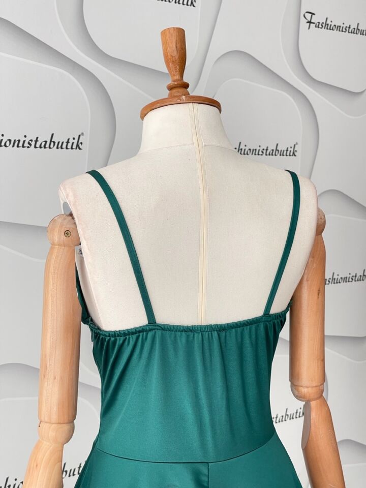 Askılı mini kloş elbise - Zümrüt